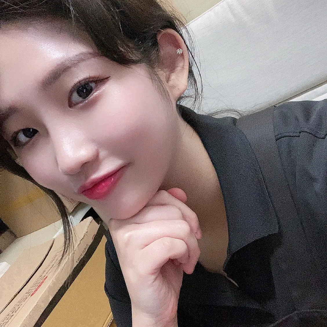 网红《heesu._.ji》写真作品 掀开上衣一看绅士们不蛋定了 - 吾享客