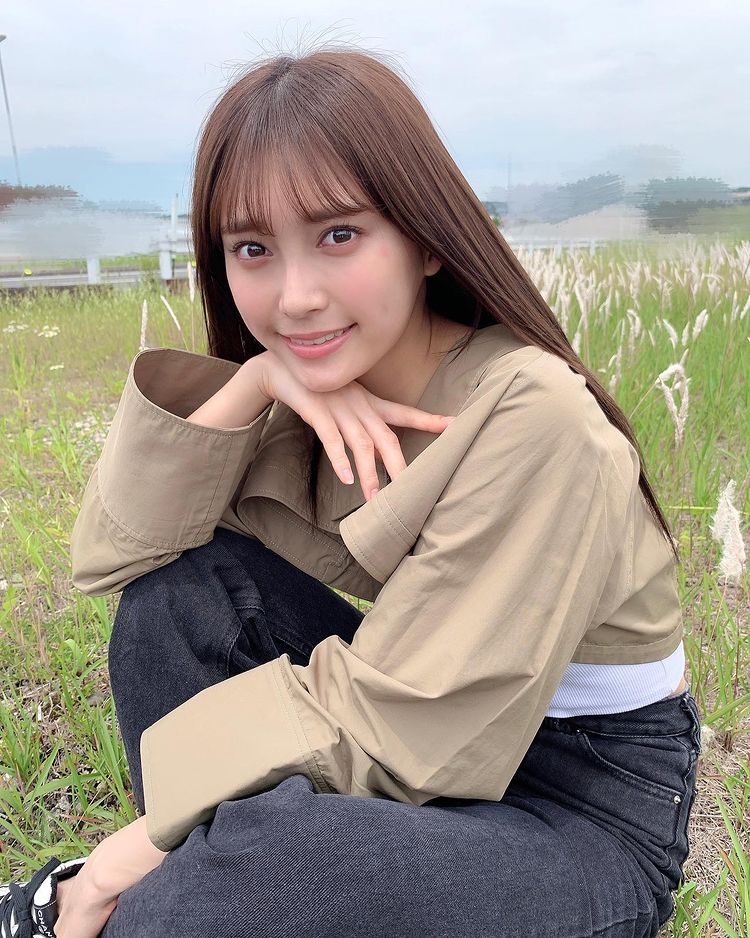 正妹前偶像《小山璃奈》写真作品欣赏 真的好漂亮身材无敌好 - 吾享客